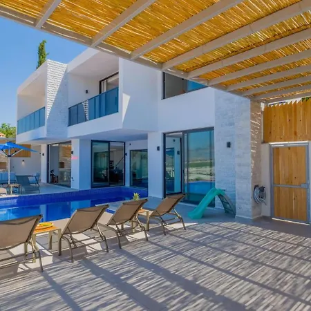 Yesilkoy 3 Bedroom 5145 Βίλα